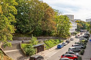 Apartment by the Park Gdynia by Renters