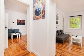 Apartment by the Park Gdynia by Renters