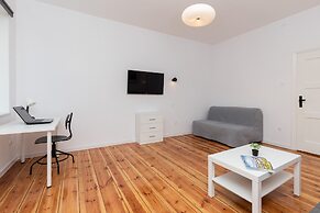 Apartment by the Park Gdynia by Renters