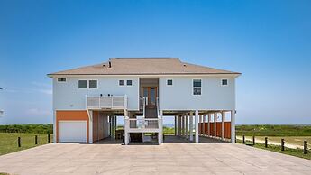 Beach Don't Kill My Vibe 4 Bedroom Home by Redawning
