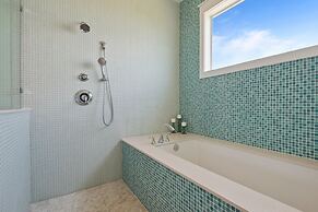 Beach Don't Kill My Vibe 4 Bedroom Home by RedAwning