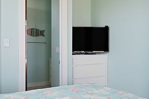 Beach Don't Kill My Vibe 4 Bedroom Home by RedAwning