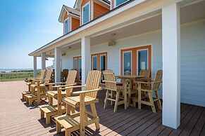 Beach Don't Kill My Vibe 4 Bedroom Home by RedAwning