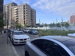 Lovely 1-bedroom With Private Balcony Near Barking