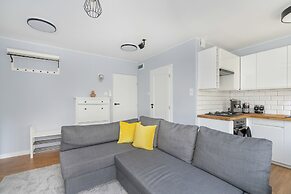 Poznan Rataje Apartment by Renters