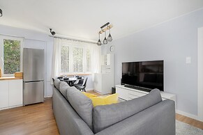 Poznan Rataje Apartment by Renters