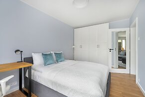 Poznan Rataje Apartment by Renters