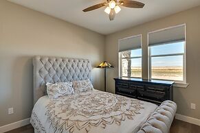 Vacation Rental Home in Rush w/ Fire Pit!