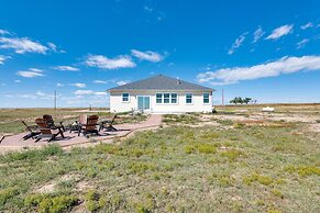 Vacation Rental Home in Rush w/ Fire Pit!