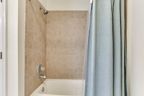 Updated Norman Home ~ 1 Mi to Oklahoma University!