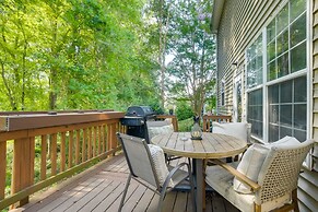 Pet-friendly Holly Springs Residence With Deck!