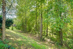 Pet-friendly Holly Springs Residence With Deck!