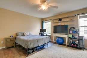 Pet-friendly Holly Springs Residence With Deck!