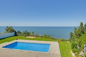 Spacious Rocky Point Retreat w/ Al Fresco Dining!