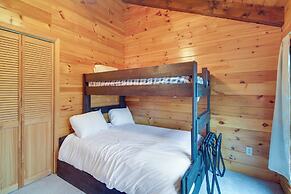 Peaceful Raphine Cottage w/ Deck & Fireplace!