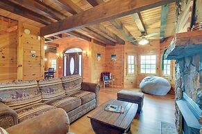 Peaceful Raphine Cottage w/ Deck & Fireplace!