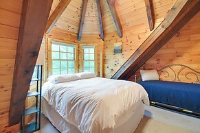 Peaceful Raphine Cottage w/ Deck & Fireplace!