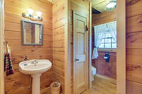 Peaceful Raphine Cottage w/ Deck & Fireplace!