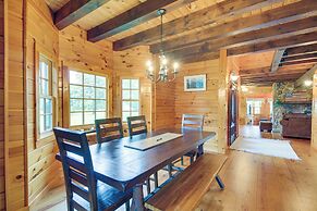 Peaceful Raphine Cottage w/ Deck & Fireplace!