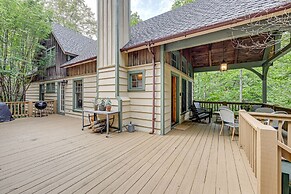 Peaceful Vacation Rental w/ Deck: 5 Mi to Cashiers