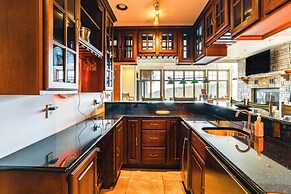 Mtn-view Shirley Pool House: Pets Welcome!