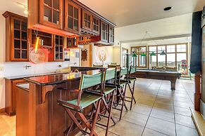 Mtn-view Shirley Pool House: Pets Welcome!