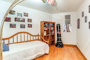 Mtn-view Shirley Pool House: Pets Welcome!