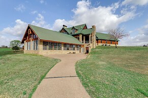 Mtn-view Shirley Pool House: Pets Welcome!