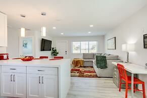 West Palm Beach Vacation Rental ~ 2 Mi to Beach!