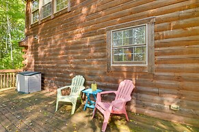 Virginia Mountain Cabin w/ Decks & Fireplaces