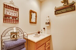 Virginia Mountain Cabin w/ Decks & Fireplaces