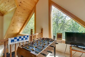 Virginia Mountain Cabin w/ Decks & Fireplaces