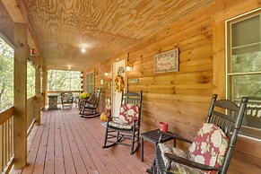 Virginia Mountain Cabin w/ Decks & Fireplaces