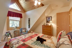 Virginia Mountain Cabin w/ Decks & Fireplaces