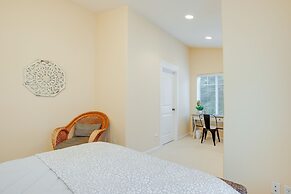 Cozy Waldport Vacation Rental: Steps From the Bay!