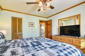 Walk to Slopes: Brian Head Condo w/ Pool Access