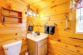 Pigeon Forge Vacation Rental w/ Private Hot Tub!