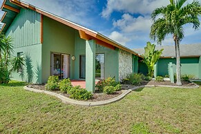 4 Mi to Downtown Cape Coral: Home w/ Lanai & Grill