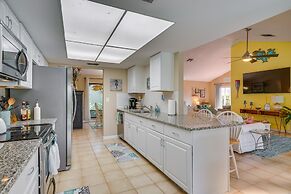 4 Mi to Downtown Cape Coral: Home w/ Lanai & Grill