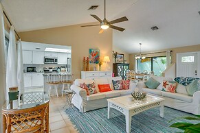 4 Mi to Downtown Cape Coral: Home w/ Lanai & Grill