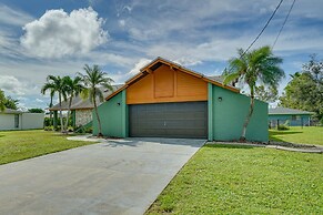 4 Mi to Downtown Cape Coral: Home w/ Lanai & Grill