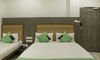 Treebo Urban, 1 Km From Railway Station