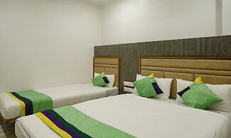 Treebo Urban, 1 Km From Railway Station