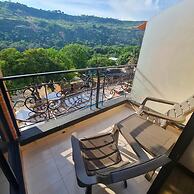 Mirador Villa Mercedes Hostel