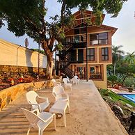 Mirador Villa Mercedes Hostel