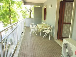 Comfort With Terrace at Grado Pineta - Beahost