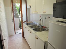 Amazing Apartment With Seaview Terrace - Beahost