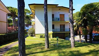 Lovely Apartment With Garden and Terrace