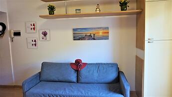 Lovely Apartment With Garden and Terrace