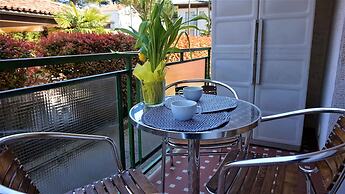 Lovely Apartment With Garden and Terrace